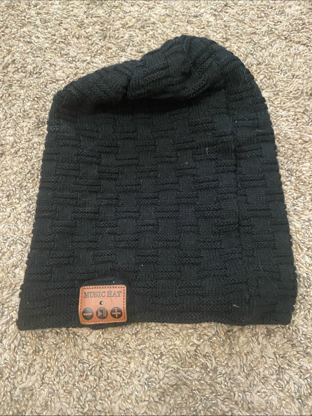❄️ Black Knit Bluetooth Beanie -